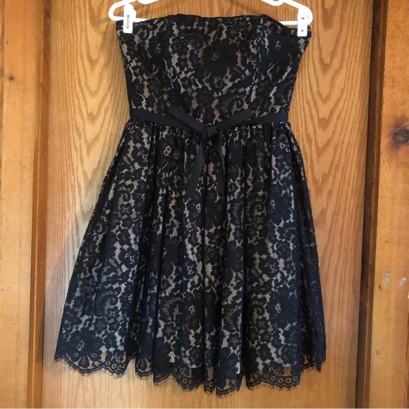 Robert Rodriguez for Target / Neiman Marcus Black Lace Party Dress 4 - Picture 7 of 14